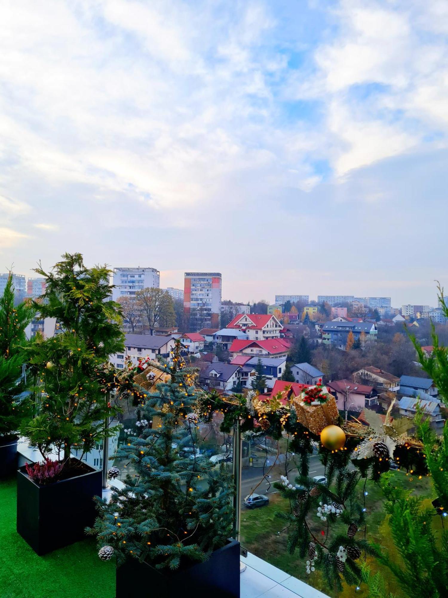 Penthouse Aeroport Iasi Apartment Exterior photo